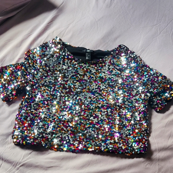 Top - Picture 3 of 4